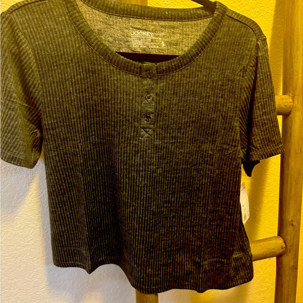 Soft easy crop top from Jockey